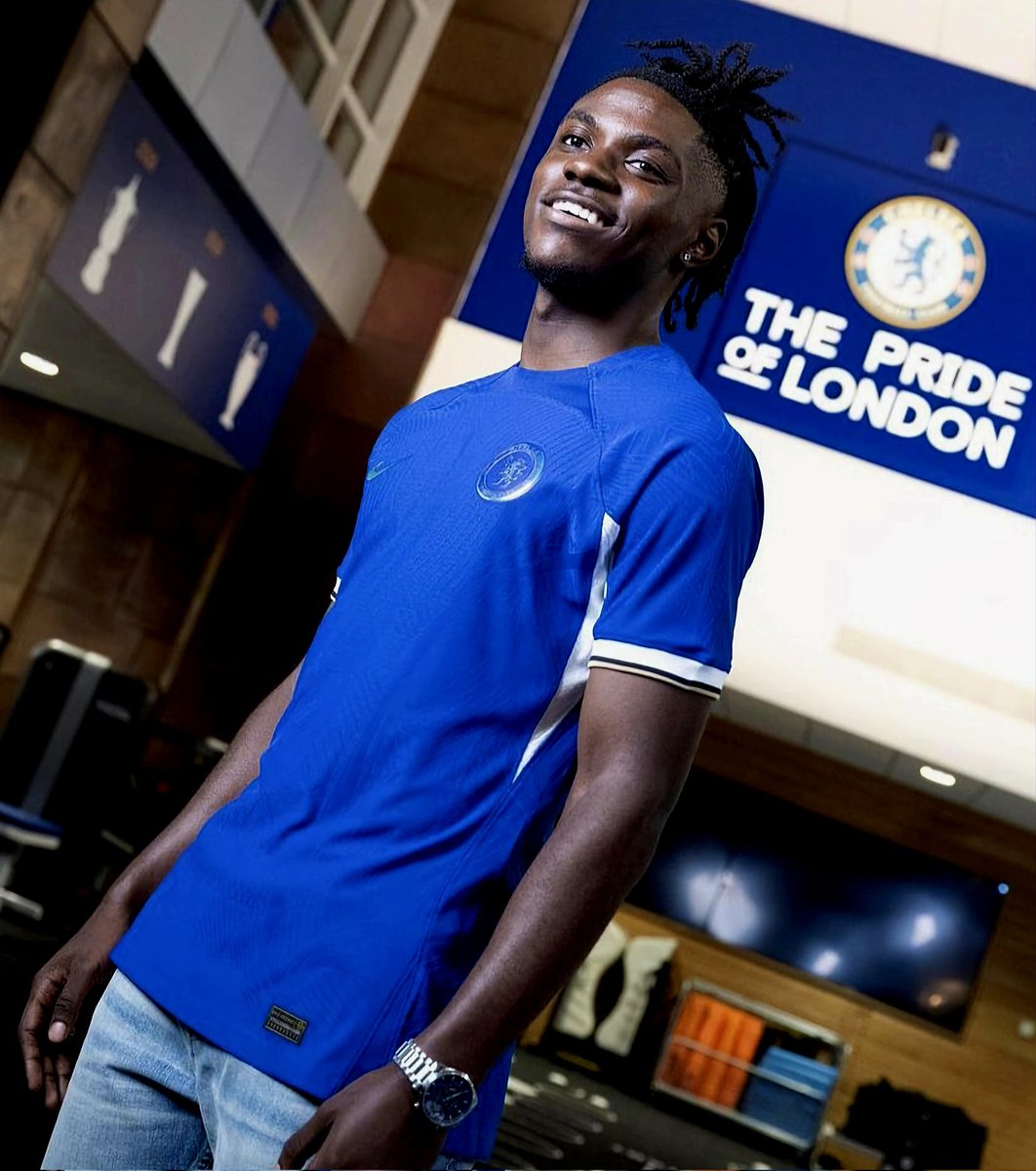 TheBlueDodger's tweet image. 🚨🗣 Roméo Lavia via Instagram:

"Thank you for the amazing welcome! It's an honour to join your amazing club. I'm one of you now and can't wait to get started. Time to get to work. See you soon." 💙

#CFC