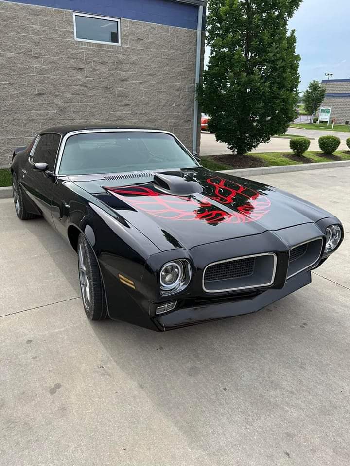 lippyent's tweet image. SMASH ♥? OR TRASH 💀? HMM 🤔?¿