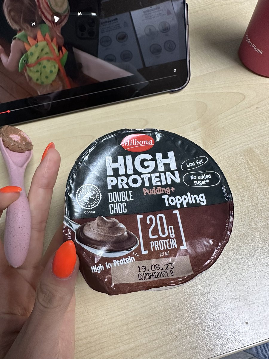 ssinead_'s tweet photo. . @LidlGB please please PLEASE bring out a pot of just the topping😍😍😍 https://t.co/55LxXQ3EB7