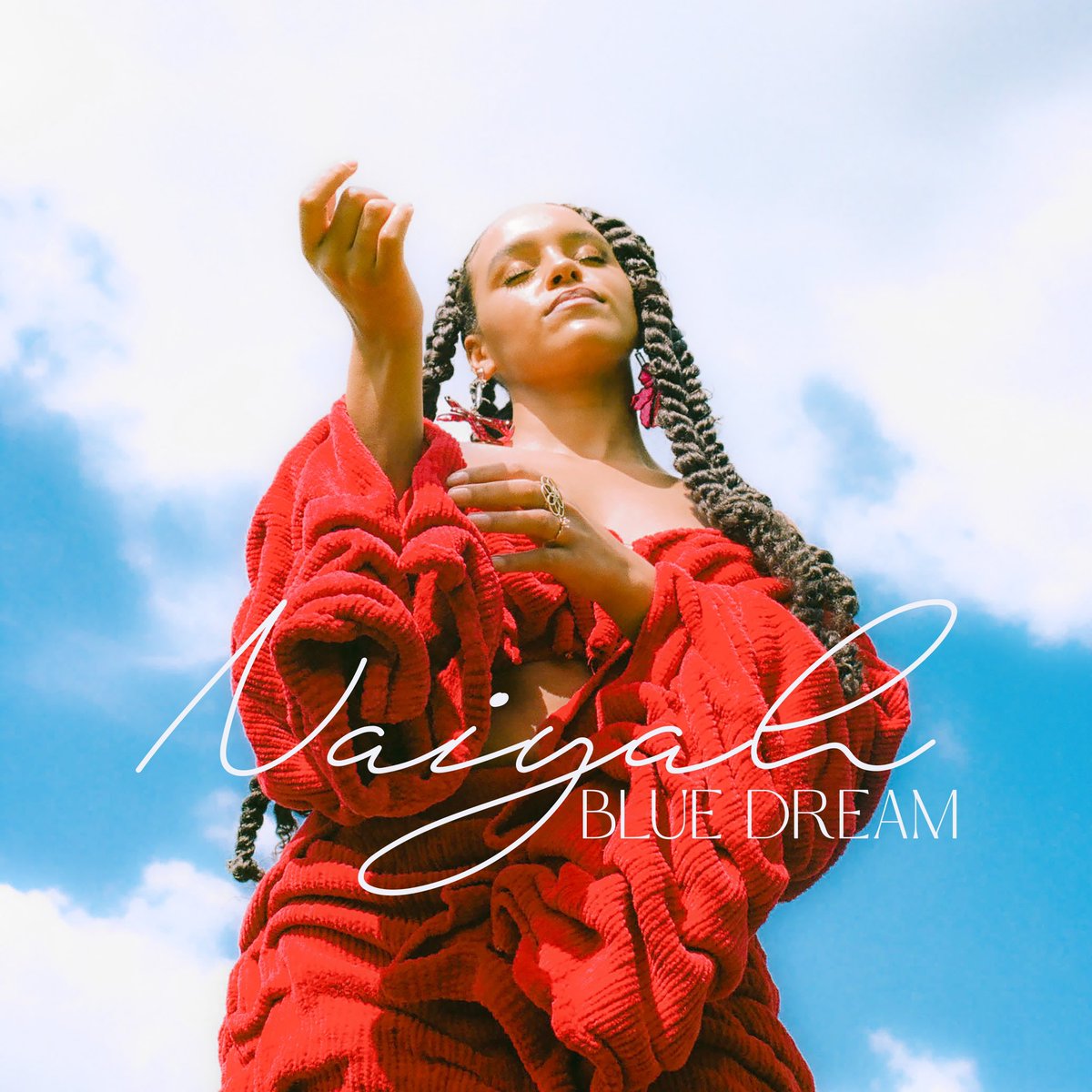 BLUE DREAM 💫🦋💙 OUT NOW 💫🦋💙

It’s yours. I’m full of a million emotions this morning but mostly just pure gratitude. &gt; open.spotify.com/track/0Rt8bqgU… 🦋