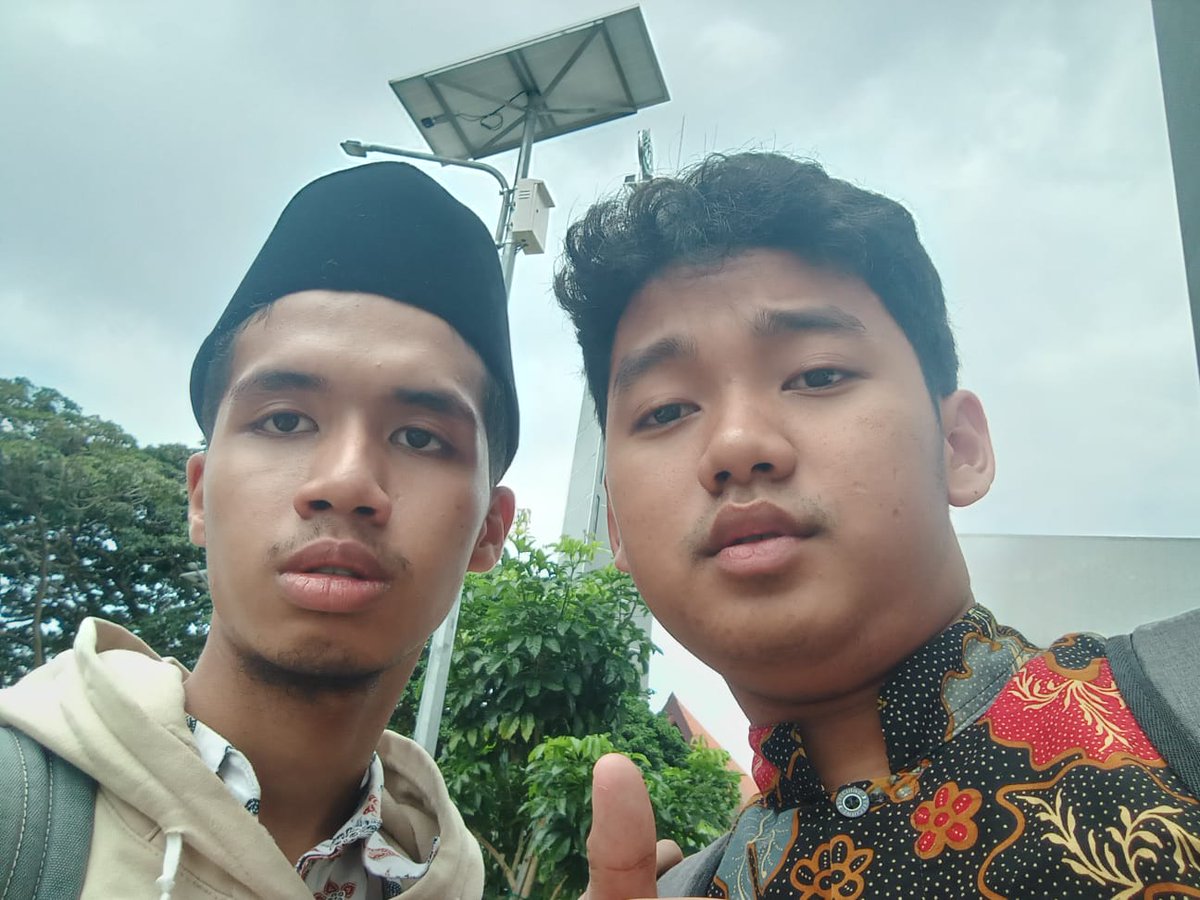 fiqi_7's tweet photo. #Day2PKKMBUM2023
#PKKMBUM2023 
#MabaUM2023 
#RestorasiAsa 
#BEMUM2023
#UMtheOnlyOne
#SahabatMahasiswa
#LaskarDewantaraMuda
#universitasnegerimalang 
#NalendraMudhaReksabhuana
#DirgahayuRepublikIndonesiaku https://t.co/RuPIwLi4Iu