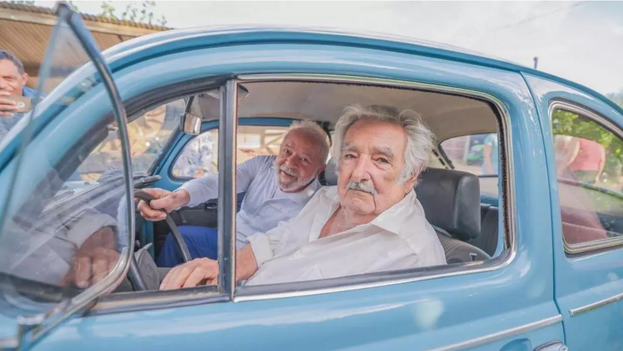 14ymedio's tweet photo. El brasileño Lula y el uruguayo Mujica irán a Cuba para promover una "apertura" del régimen https://t.co/MU7ko6FX0t

👉🏼El viaje se producirá antes de que acabe el año y habrá reuniones con las autoridades y la sociedad civil, según la prensa uruguaya https://t.co/leyidjdL5o