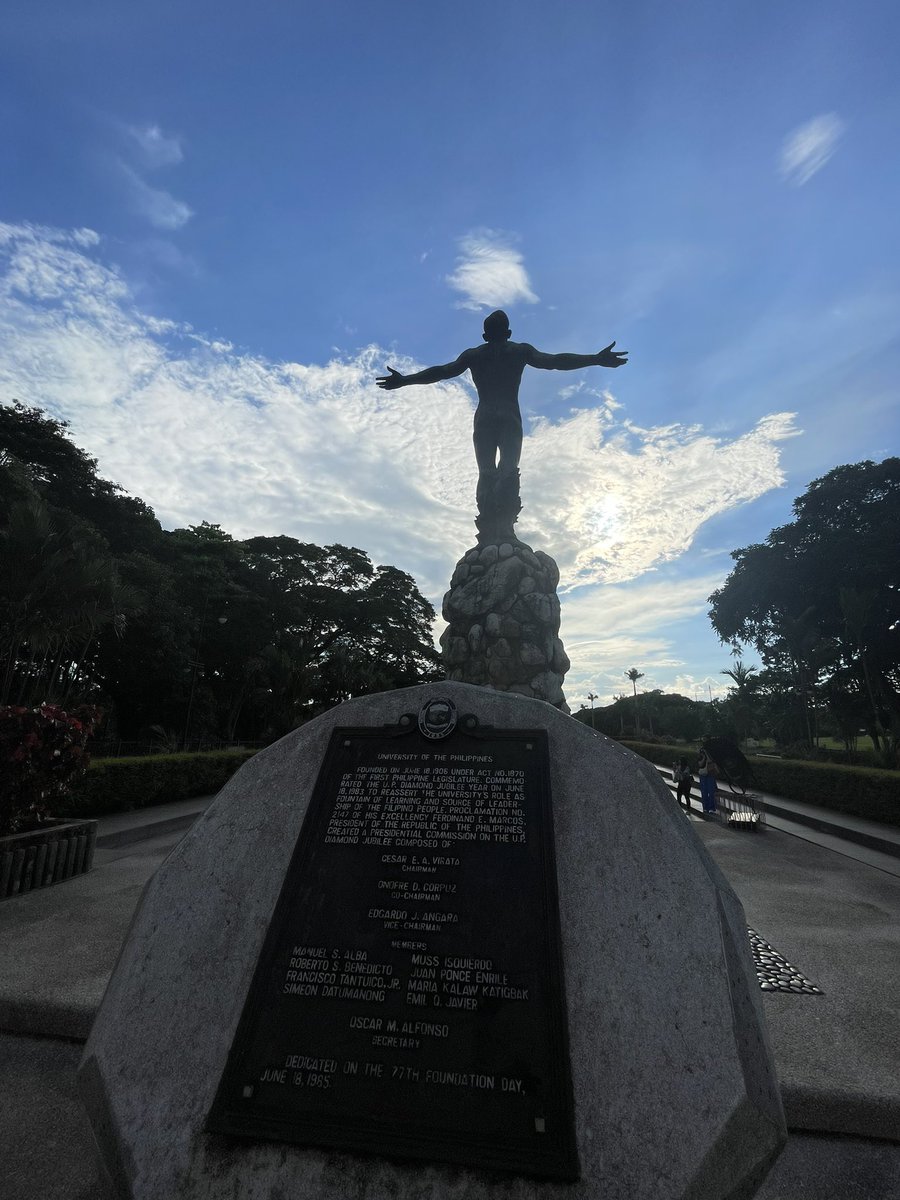 RitaFranciscoL1's tweet image. Campus Tour 😘
#PreparationMode ♥️