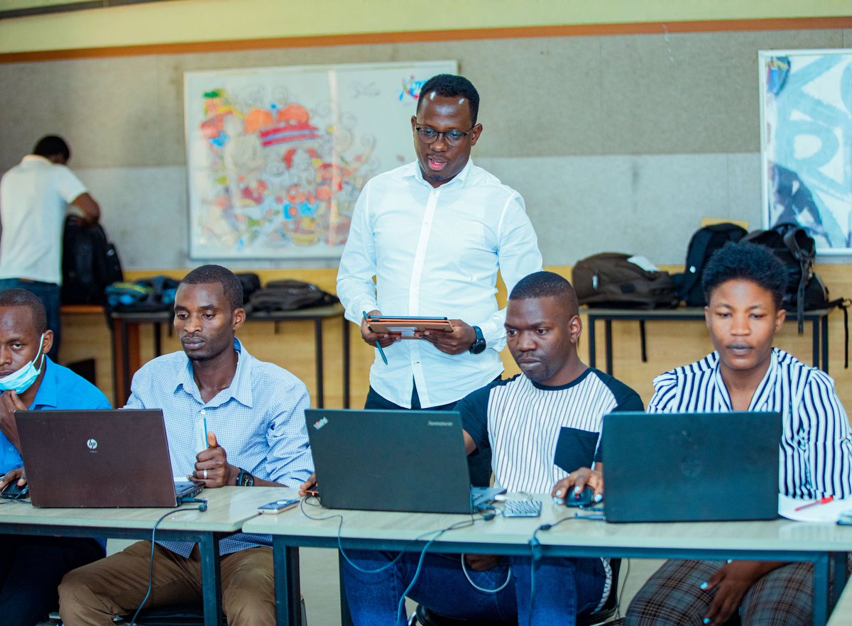 Kigali_College's tweet photo. Through the project of“Diaspora Engagement in TVET Sector in Rwanda”implemented by @IOMRwanda & @RwandaMFA, today, August 18,2023, 11 trainers from different #IPRCs concluded a 10-day training on Building information modeling (BIM) and Revit. https://t.co/wR6hfTvSk0