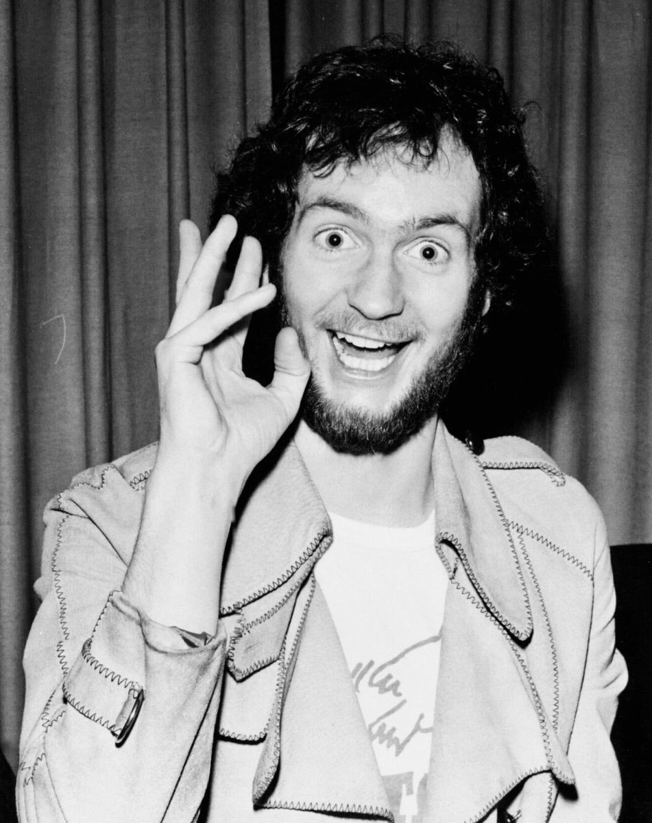 TheKennyEverett's tweet photo. Welcome to all our new followers👋

With the support of ‘The Estate of Kenny Everett’ we share the genius of Kenny’s work along with your memories too, which helps to keep his legacy alive.

Coming soon, The Official Kenny Everett Podcast which is currently in production. https://t.co/nBQacaHTty
