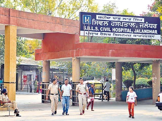 Rishi Dubey (@_rishidubey_) on Twitter photo Heard multiple instances of unfair parking fees being charged by private operators from patient families at Punjab civil hospitals.
I urge CM <a href="/BhagwantMann/">Bhagwant Mann</a> to eliminate parking fees at all civil hospitals which will relieve the patient familes who are already facing tough times. Heard multiple instances of unfair parking fees being charged by private operators from patient families at Punjab civil hospitals.
I urge CM <a href="/BhagwantMann/">Bhagwant Mann</a> to eliminate parking fees at all civil hospitals which will relieve the patient familes who are already facing tough times.