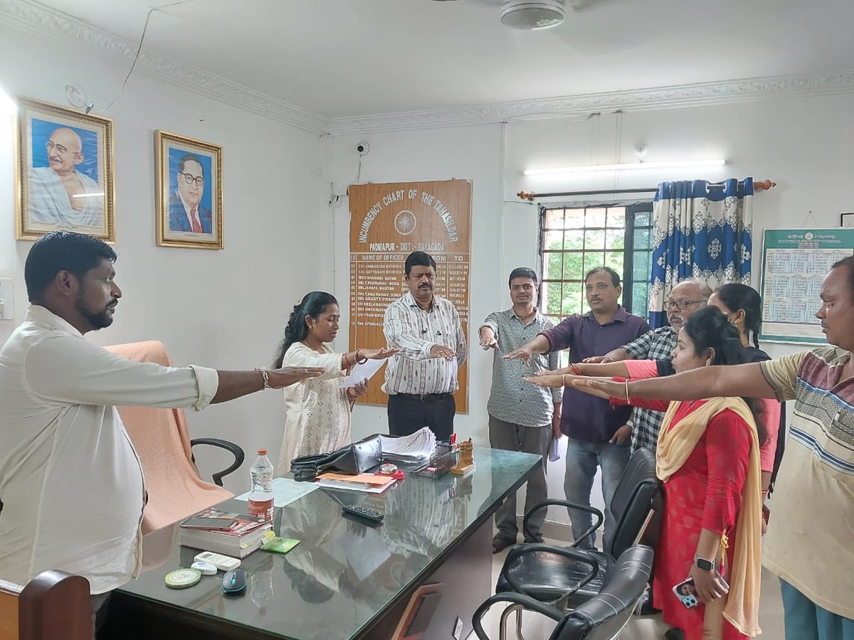 Sadbhabona Dibas pledge at our office ⁦<a href="/DM_Rayagada/">Collector & DM, Rayagada</a>⁩