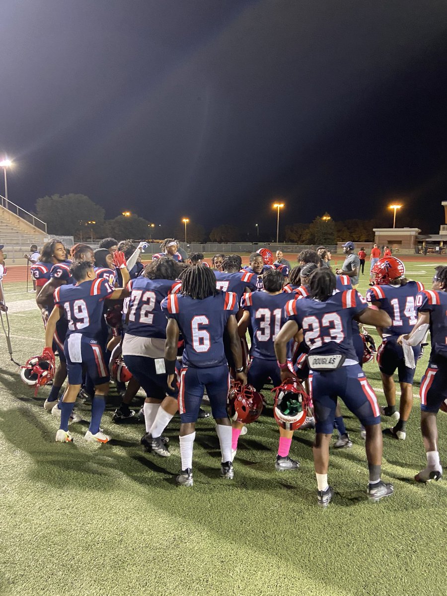 AliefTaylorSM's tweet photo. Today is truly a hard day for me. After 3 years of #LionPride I am leaving the Lions Den. I am so blessed &amp; thankful for my admin, athletes and coaches.

I hope I said or did something that had a positive impact on you that showed in my service everyday like you did for me.❤️🙏🏽 https://t.co/8P1DWvpwas