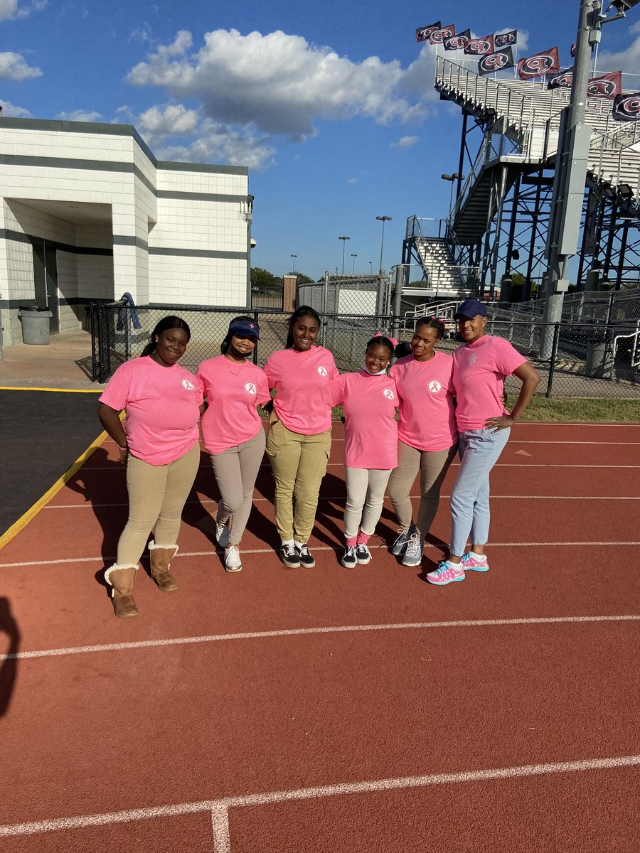 AliefTaylorSM's tweet photo. Today is truly a hard day for me. After 3 years of #LionPride I am leaving the Lions Den. I am so blessed &amp; thankful for my admin, athletes and coaches.

I hope I said or did something that had a positive impact on you that showed in my service everyday like you did for me.❤️🙏🏽 https://t.co/8P1DWvpwas