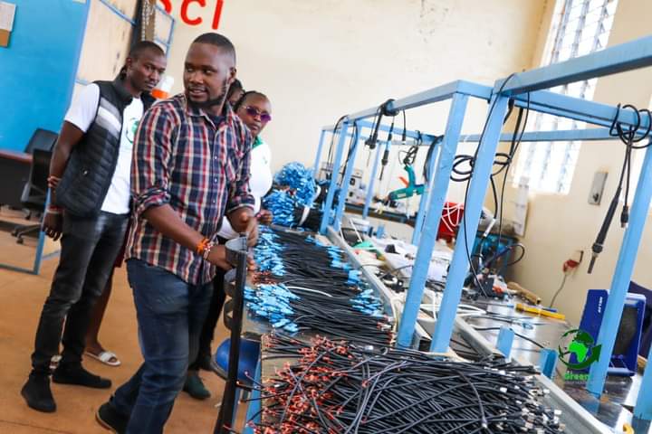 GreenHub97093's tweet photo. Excited to announce our partnership with Totosci holdings who are doing an amazing job of recycling plastics to manufacture high quality USB cable in Kenya . https://t.co/9DIvntK9q5