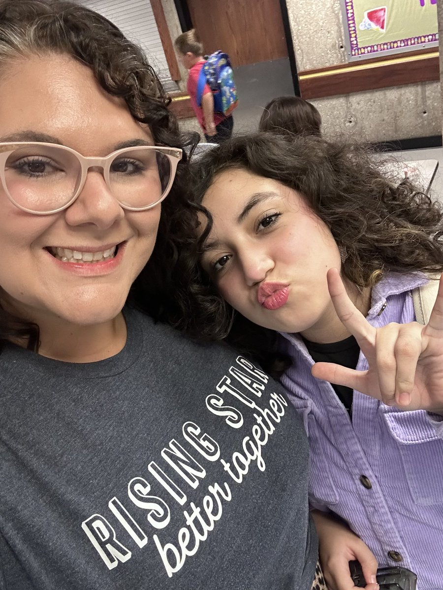 ‘We both have curls today, twinning!’ and asked for a selfie.  You got it sweetie!  I might be exhausted, but my cup is overflowing 💗  #bestjobever #happyfriday