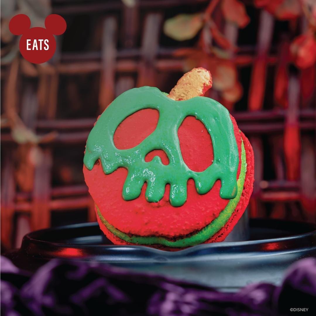 aperfectpumpkin's tweet photo. The Halloween food coming to Disney Land 😍 https://t.co/8KnTQM1WmS