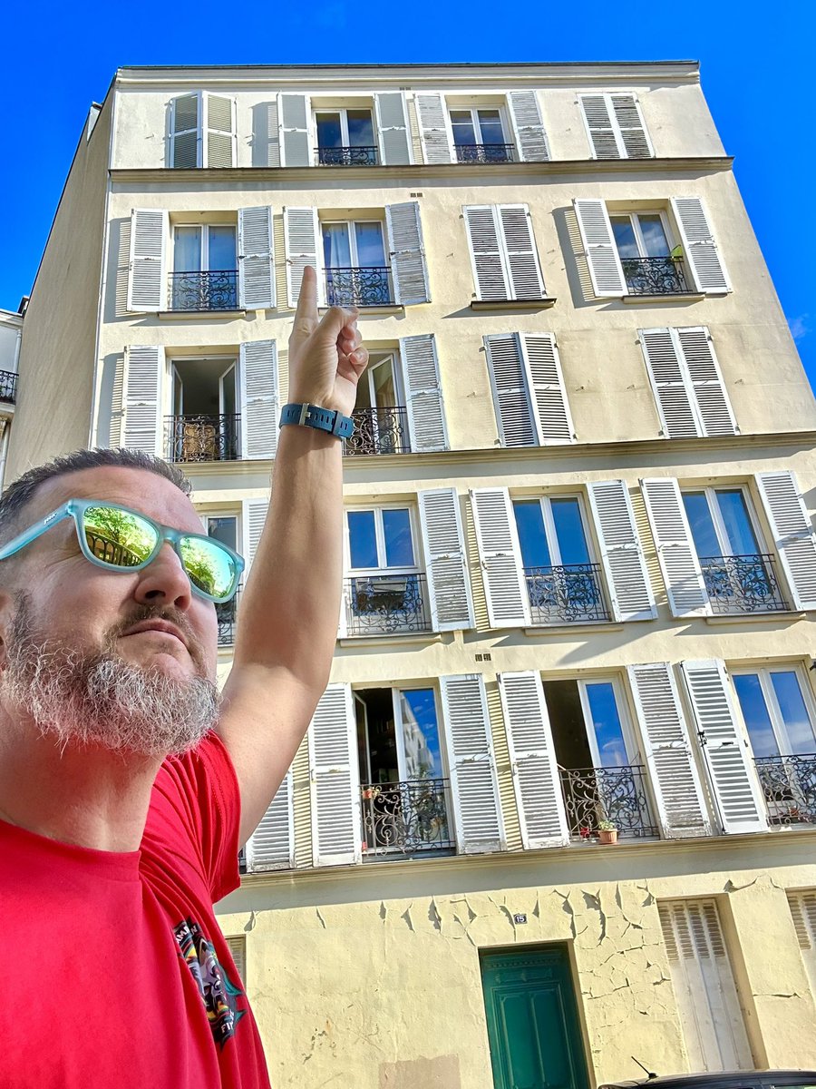 slowjams's tweet photo. I’ve held an unhealthy obsession with #TheRedBalloon film since I can remember. This week I got to see Pascal’s apartment. It was amazing. And I secretly hoped I’d see a red balloon floating outside the window. I wonder if the people living in that building today even know. 🎈 https://t.co/r9eIR9A0TS