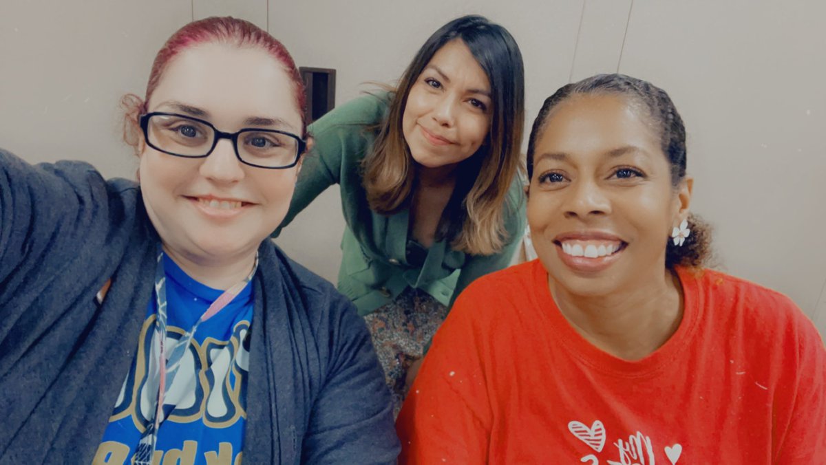 Sara Cornett (@mrssaracornett) on Twitter photo Team planning with my 3rd girls!!! #watchusgrow Team planning with my 3rd girls!!! #watchusgrow