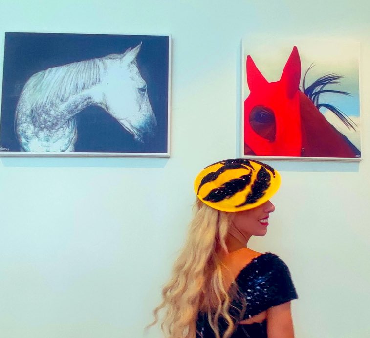 Dawnesme's tweet photo. Selling this beautiful Margaret O’Connor hat💛🖤
The funds will go to @cancertrials_ie in aid of the Pat Smullen Cancer Trials raceday @curraghrace next week.
If anyone is interested in it please DM me, it will also be for sale on https://t.co/qrV4v2uU3B & Facebook Marketplace https://t.co/bFQoSEHdzU