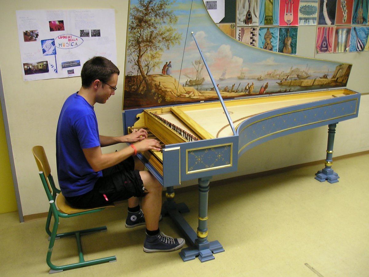 maglorfin's tweet image. Time machine: trying out the #harpsichord for the first time, August 2008. 🎹🎵😊
#15yearsago #timemachine #Memories #MemoryLane