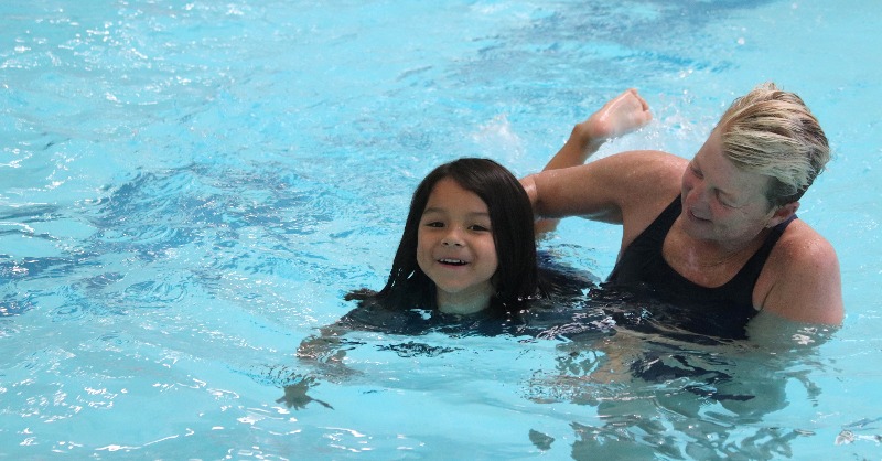 ZACFoundation's tweet photo. Swim lessons save lives. Yet many Americans face barriers that prevent them from learning to swim. The U.S. National Water Safety Action Plan (@USWaterSafetyP1) is urging federal, state, and local change makers to improve access to #watersafety for their communities. #USNWSAP