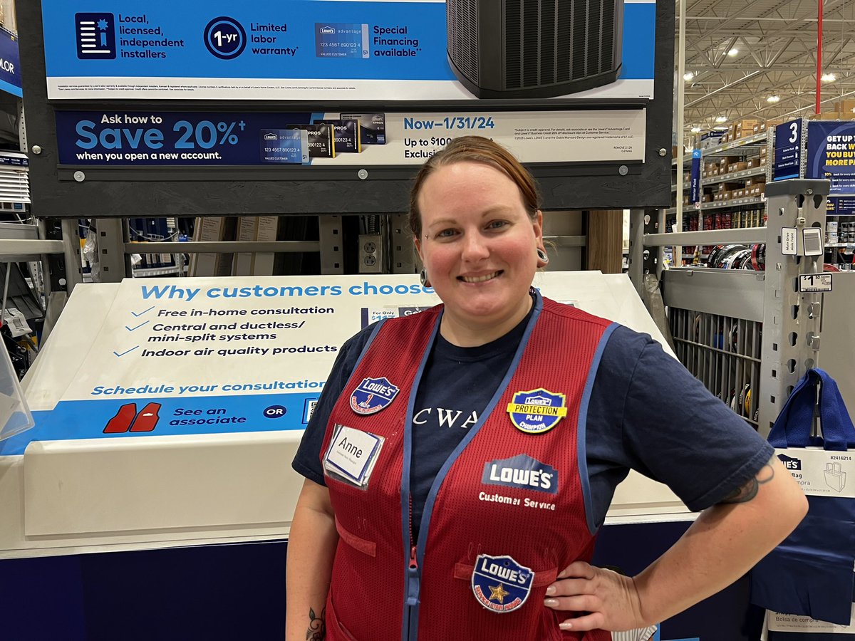 Tracey Fox tweet media