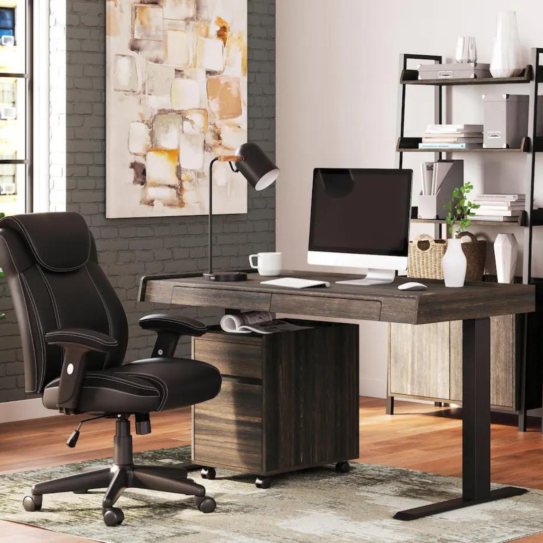 levin_furniture's tweet photo. Your #HomeOffice sets the stage for success! 🧑‍💻 Your home office should convey productivity, focus, and comfort. 📚 Which office would help you feel more #productive? https://t.co/PJSMBEFRoc