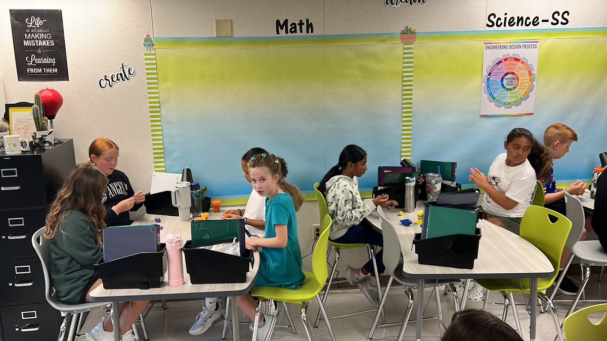 Jenni Howell tweet media