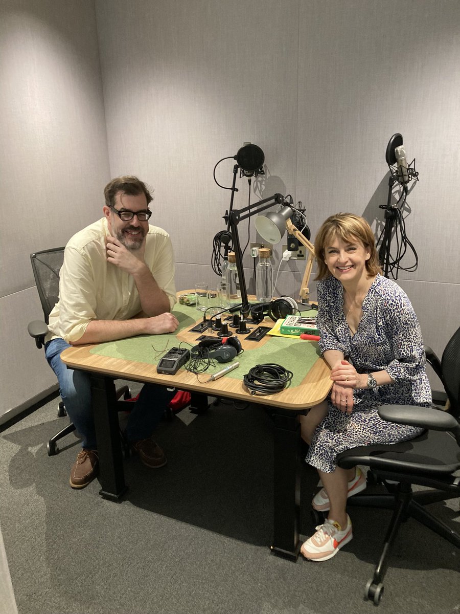 Rebecca Jones tweet media