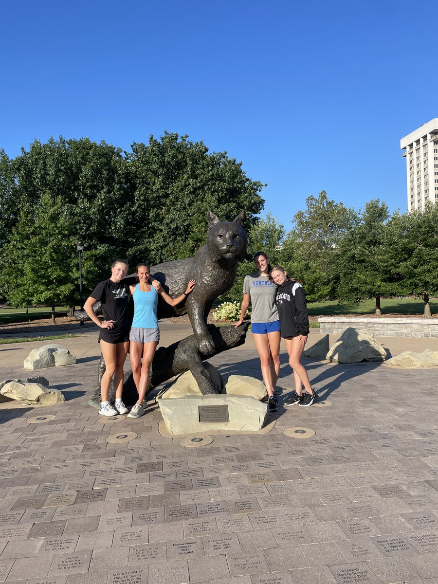 Campus  ̶r̶u̶n̶ fun! 🏃‍♀️

#WeAreUK 🔵😺