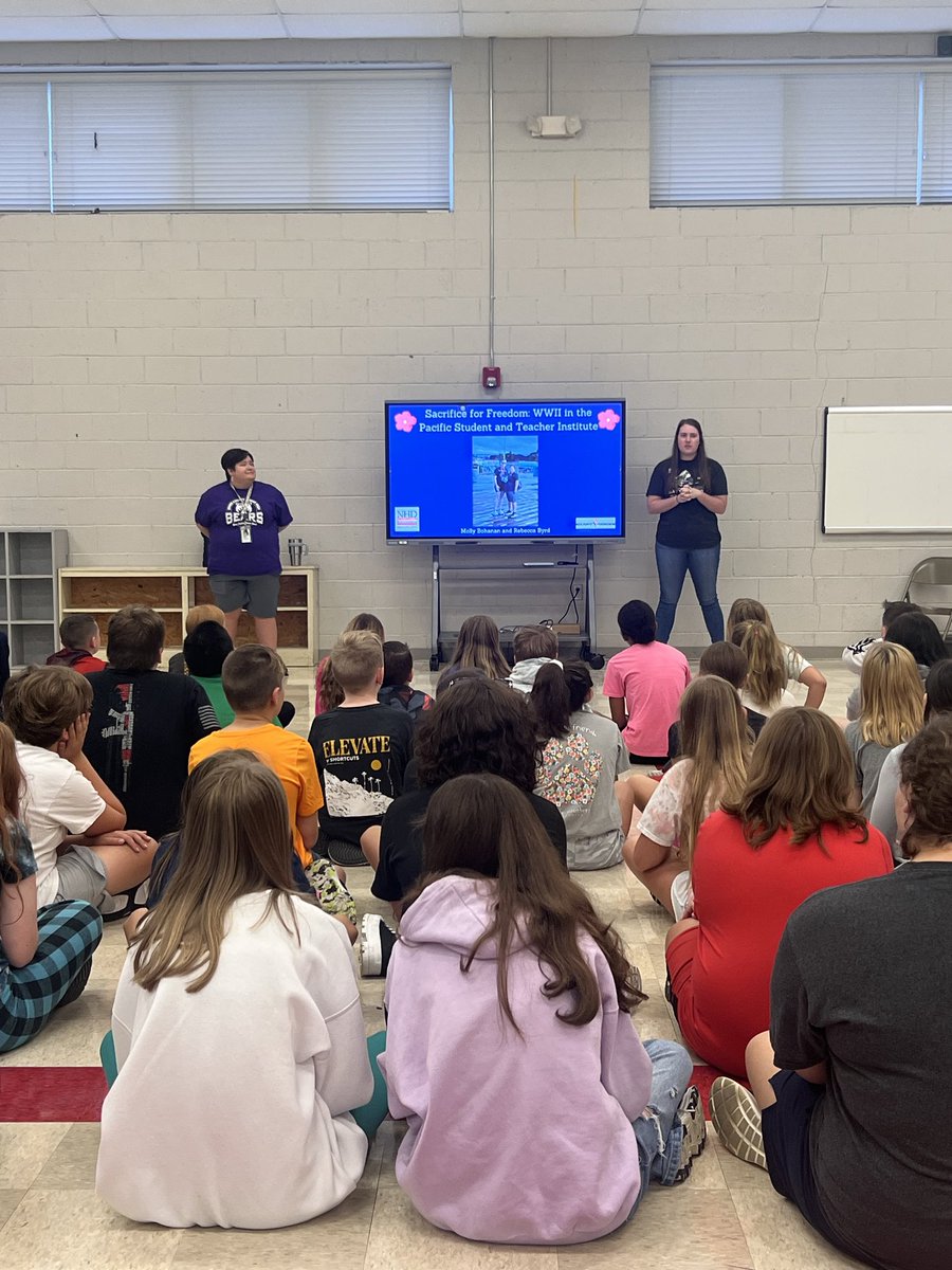 NCRockets1's tweet photo. Thank you ⁦@SCHSSmokyBears⁩ and ⁦@SCJHSmokyBears⁩ for letting Molly Bohanan and Rebecca Byrd come share with our students. Two Rockets for Life giving back. Go Rockets!! https://t.co/xShJ5WBhFR