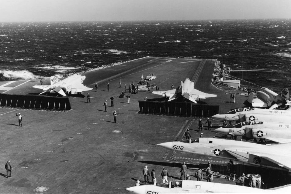 Boneyardsafari's tweet photo. We are launching into #phantomphriday with a look back at a pair of #phantoms ready to launch from USS John F Kennedy CVA-67 #f4phantom #ussjohnfkennedy #cva67 #cv67 #flynavy #aviationsafari #aviationpreservation #boneyardsafari https://t.co/nEahOmrvci