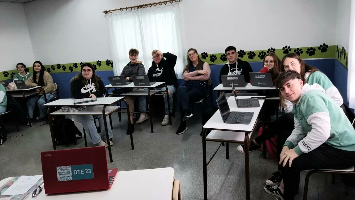 DTE_region23's tweet photo. 💻Jornada de sensibilización de Conectar Igualdad Bonaerense para estudiantes de ESN°4 #Arroyo Corto, ESN°3 #Espartillar, ESN°5 #Pigue, ESN°6 #Doufaur, Agraria N°1 #Goyena
@DTE_BA
@AlbertoSileoni
@ClaudiaBracchi1
@salbarracin
@VisotskyValeria
#CBI #region23 https://t.co/Hw79OfIsRy