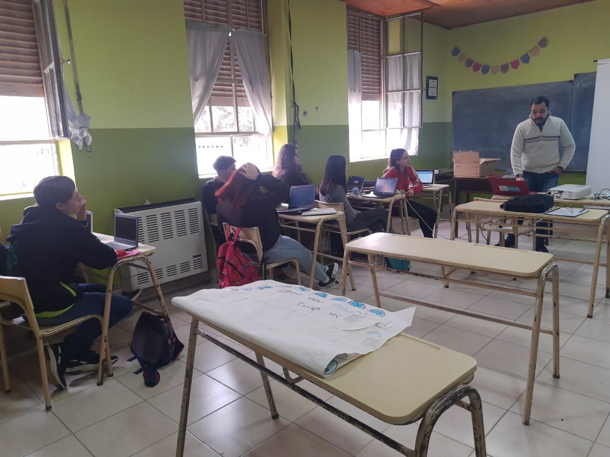 DTE_region23's tweet photo. 💻Jornada de sensibilización de Conectar Igualdad Bonaerense para estudiantes de ESN°4 #Arroyo Corto, ESN°3 #Espartillar, ESN°5 #Pigue, ESN°6 #Doufaur, Agraria N°1 #Goyena
@DTE_BA
@AlbertoSileoni
@ClaudiaBracchi1
@salbarracin
@VisotskyValeria
#CBI #region23 https://t.co/Hw79OfIsRy