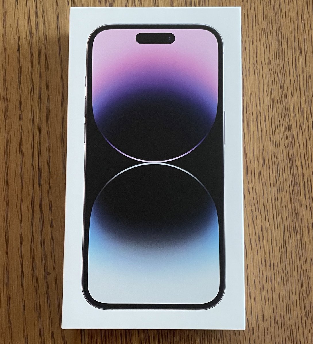ヤーラちゃんの誕生日なのでノリと勢いでiPhone14proに新しくした
