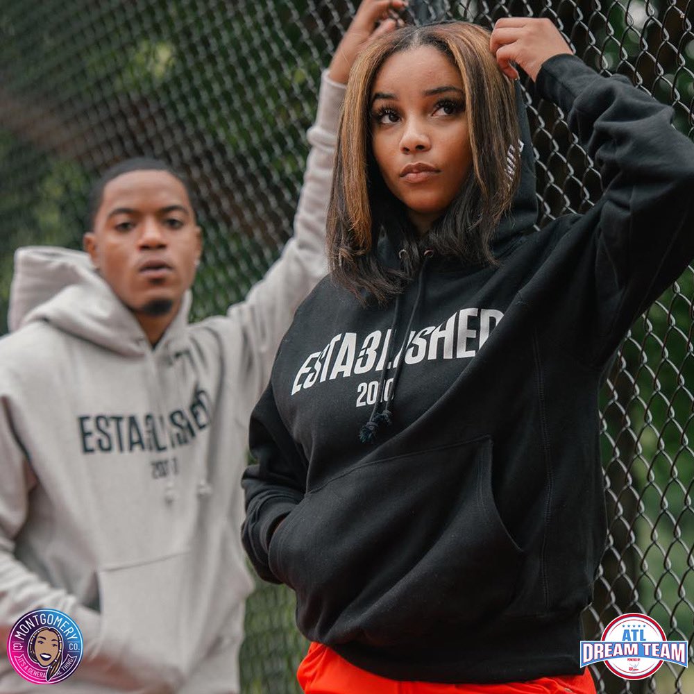 RMFnonprofit's tweet image. Friday Night Vibes!🕺Tonight, @POINT3GEAR will be representing for the ATL Dream Team powered by #RMFnonprofit!

Dream vs Sky 🅰️

#RMF 🎈|| #ATLDreamTeam