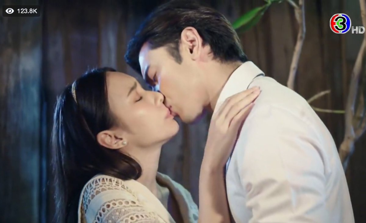 XinruWithJCW's tweet photo. เค้ารักคนนี้ค่าแม่ #กรงดอกสร้อยep13 https://t.co/a6WNHEhzwi