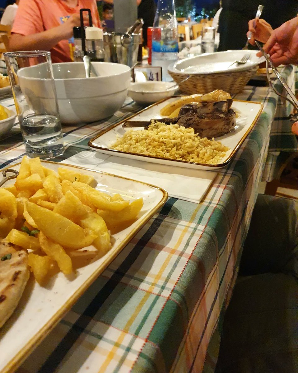 kopiaste's tweet photo. On our annual family holiday a year ago, when walking around, we passed by a tavern, buzzing with people and after reading a few reviews, I still remembered it this year and booked dinner at Pinia Restaurant.

It didn't disappoint!

#food #foodie #cyprus #protaras #travel #tavern https://t.co/Vkrgwr5scV