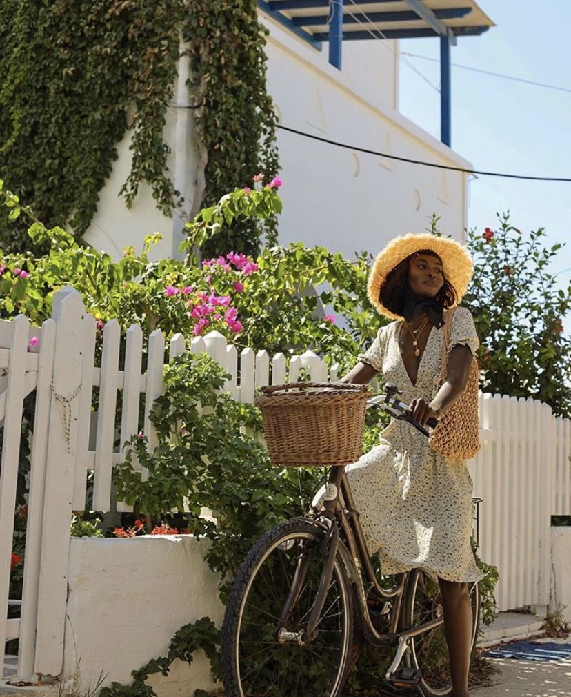 andreeafairy's tweet photo. Dreamy summer days 🌤️🌿 https://t.co/ZfzoJz08nS