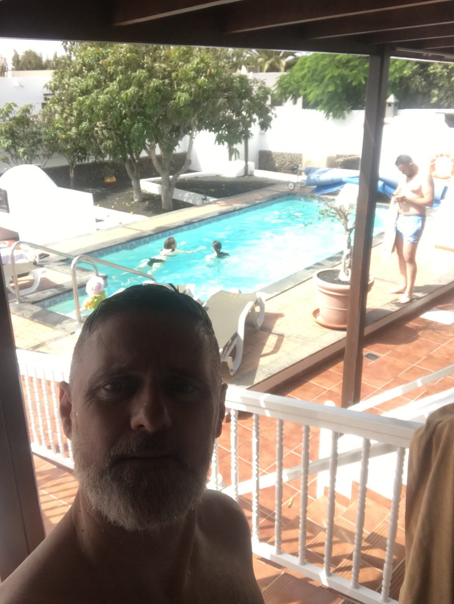 tamplin_michael's tweet photo. Villa de tamplin 😍 https://t.co/h6J6q8895k