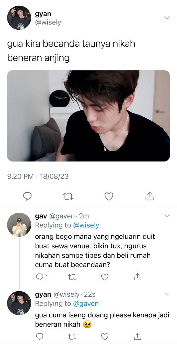 sya tweet media