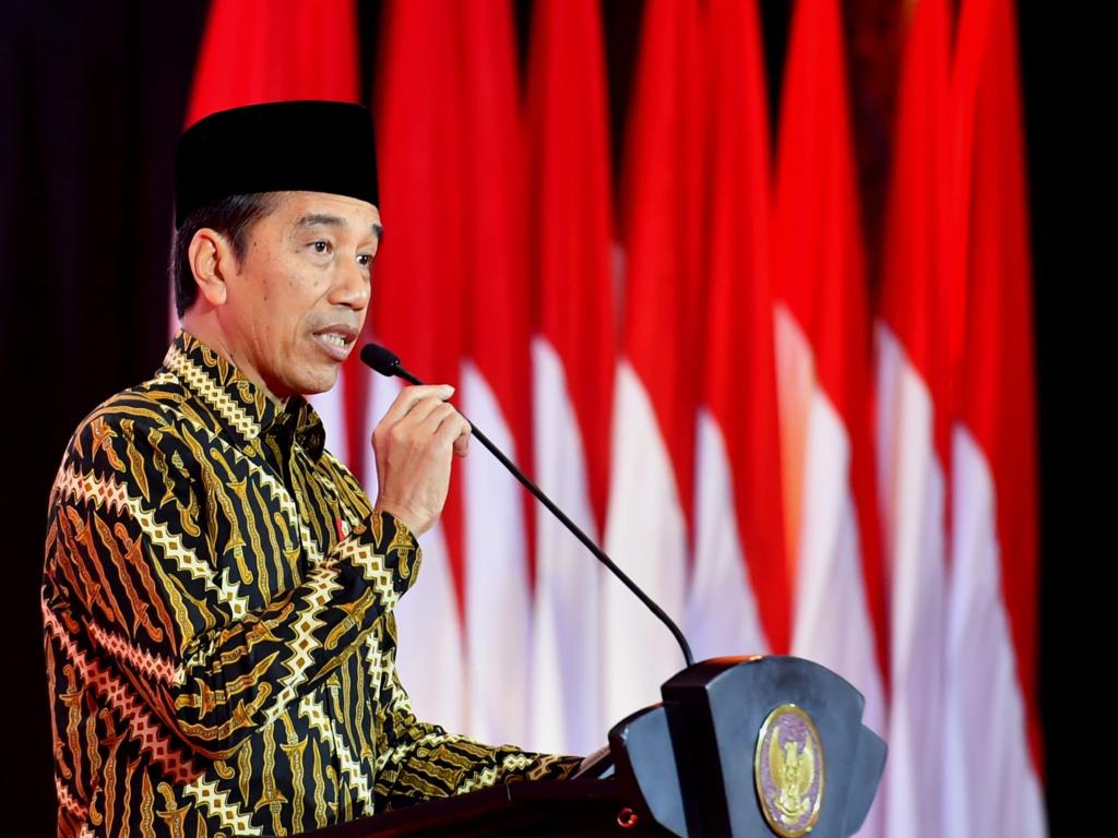 Visi sebuah negara penting dilandasi dengan tolok ukur dan rumusan pencapaian yang jelas. Adil dan makmur, negara maju, negara yang sejahtera, apa tolok ukurnya? Apakah pendapatan per kapita? Atau indeks pembangunan manusia? Tingkat pengangguran, angka kemiskinan, atau apa? Atau