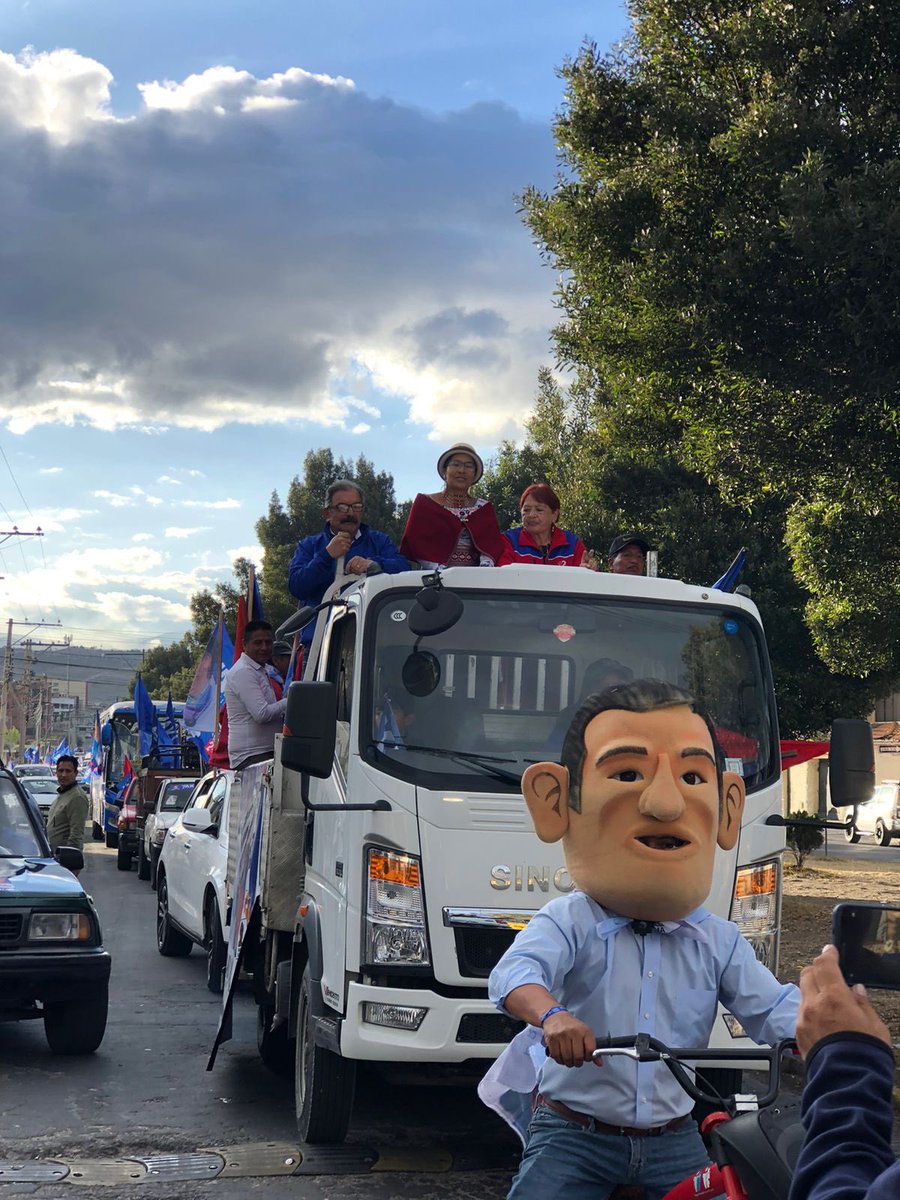 bedranitalo's tweet photo. Gracias por el apoyo Chimborazo, este 20 de agosto cuento contigo. 

¡Claro que se puede! ¡Yaku Presidente e Ítalo Bedrán a la Asamblea!

#YakuPresidente #YakuEs2 #SomosEcuador #SomosChimborazo #ItaloEsChimborazo #ItaloBredran #ItaloAlaAsamblea https://t.co/PdHtVVgXwy