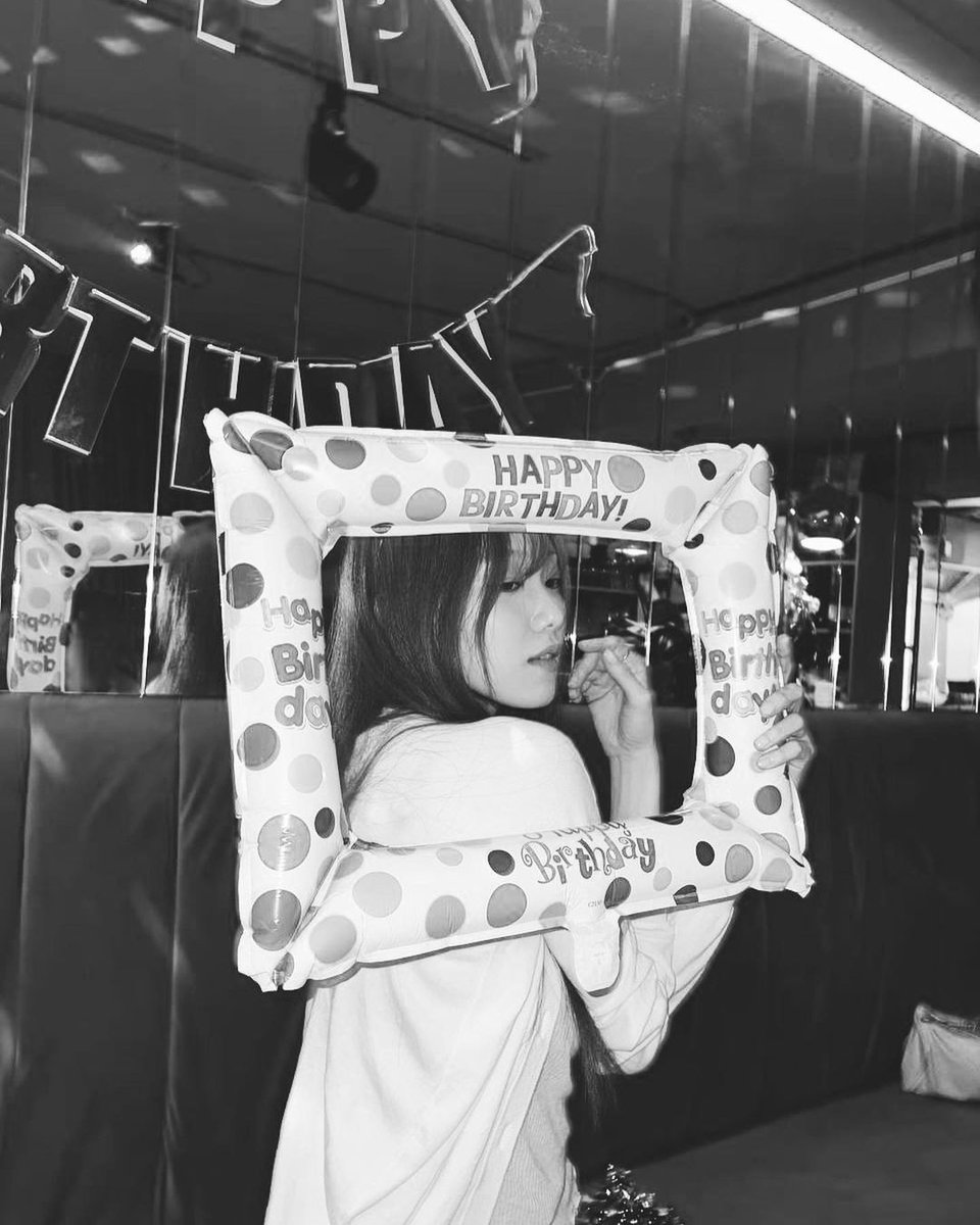 bokjooph_'s tweet photo. 08182023

@heybiblee's IG Post

Birthday🎉

#이성경 #성경 #leesungkyung #イソンギョン #イ・ソンギョン #李聖經 #李圣经 #อีซองคยอง https://t.co/0qay9GEova