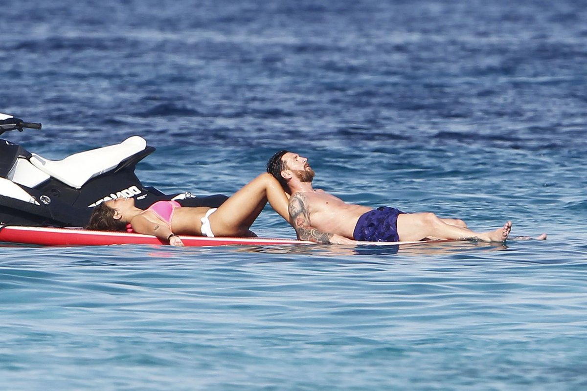 Messi joining PSG to rest up for the World Cup,  to beat France in the final, and then leave their small club is probably the biggest baller move in football history.