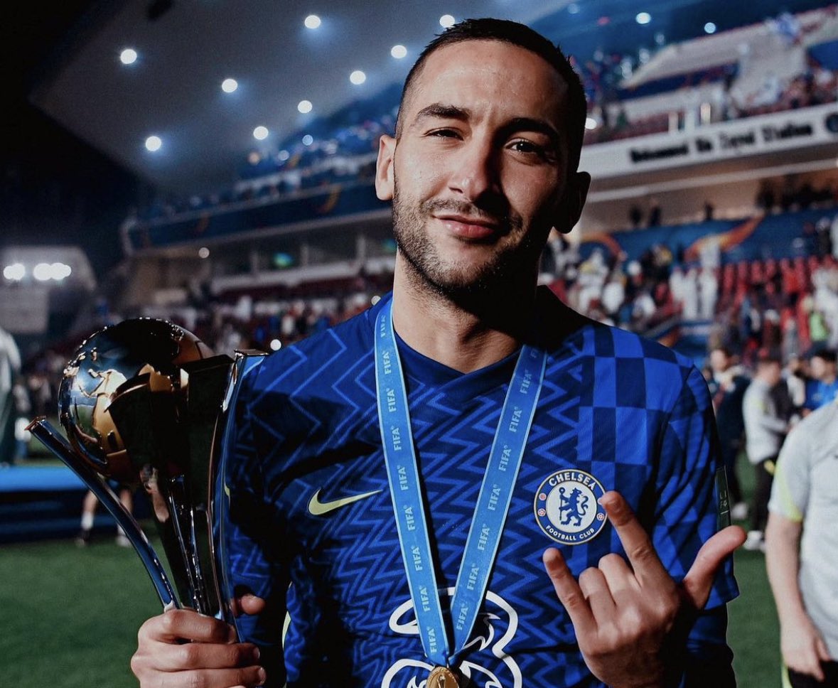 FabrizioRomano's tweet photo. Galatasaray &amp; Chelsea consider Hakim Ziyech deal agreed. All documents are ready. 🟡🔴🤝🏻 #Galatasaray

Just waiting for signature and then deal completed — Ziyech, expected to travel to Istanbul tonight. https://t.co/R5uZMpliGH