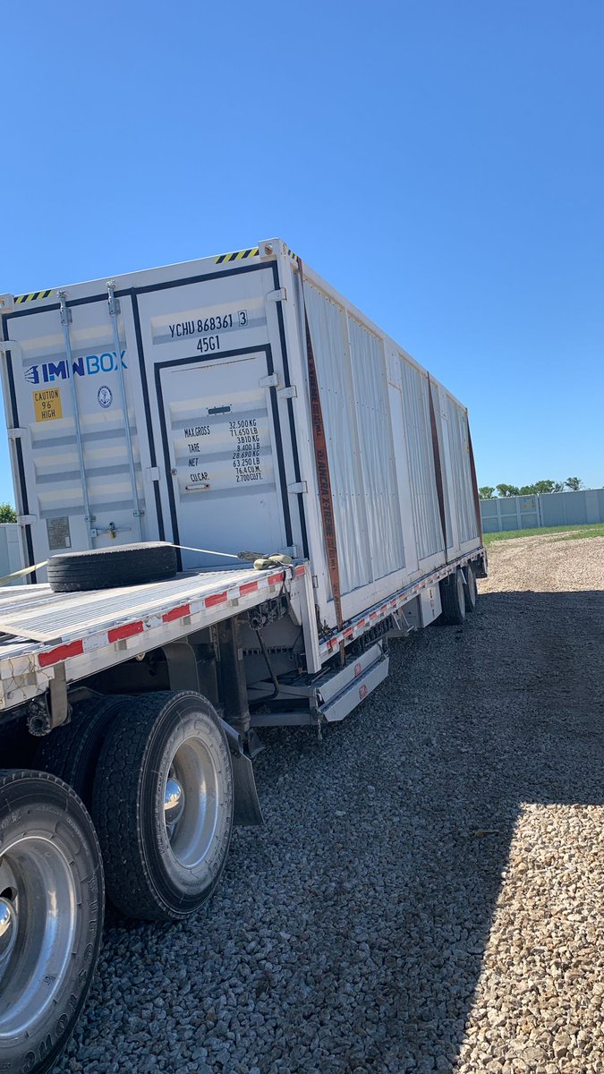 natotruckingllc's tweet image. we deliveried one of them in Texas Good work Man Keep it up !