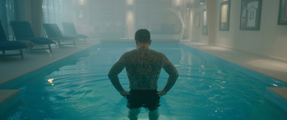 noahmediagroup's tweet photo. Less than two weeks to go until ‘Hatton’ launches on Sky Documentaries & @Now! 📺🥊

Here’s a sneak peek at a few shots from the film and a look behind the scenes of production! 🎥

🗓 ‘Hatton’ premieres Thursday 31st August at 9PM - the definitive portrait of a unique, working-class hero and one of the world’s most beloved boxers - Ricky ‘The Hitman’ Hatton.

@HitmanHatton
#HattonFilm #RickyHatton 🥊🎬
@SkyStudios @dandewsburyTV @SkyUK
