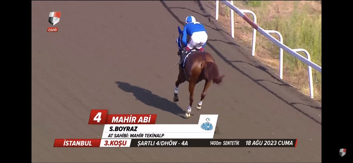 Aslan oğlum önüne çıkan bir sürü engele rağmen boyun eğmeyip yoluna devam etmeyi seçtin  yüreğine sağlık 13 aylık hasret sona erdi çok şükür #mahirabi 🧿