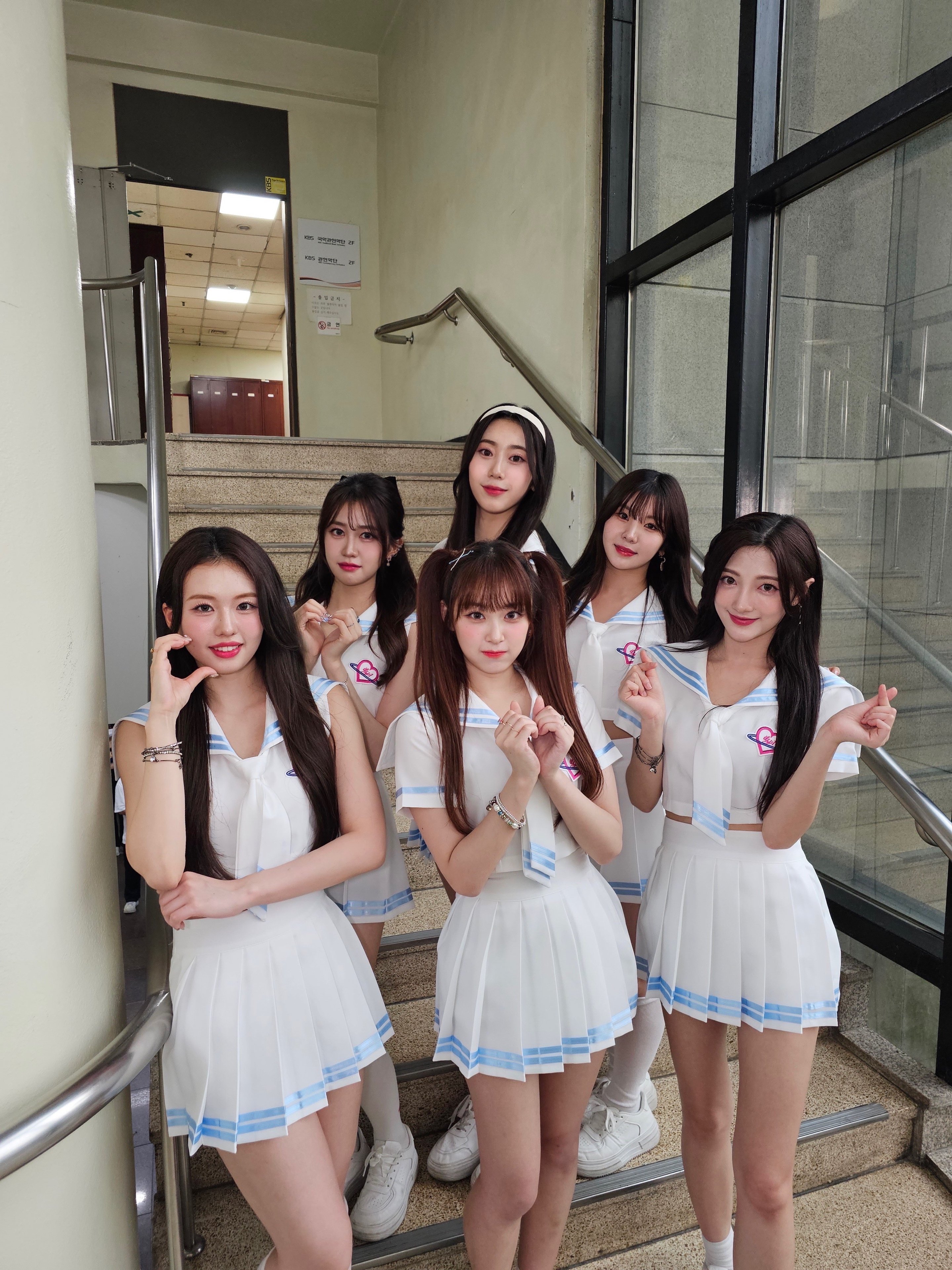 F30mnoGa0AArpLN?format=jpg&name=4096x4096