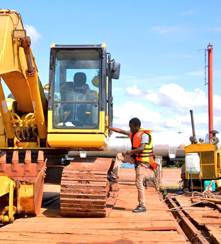 solomonkalema's tweet photo. Did you know that Governments across Africa are considering provision of financial incentives for innovative equipment that complies with sustainable
intensification?
#AfricaMechanize
#MechanizeWithKalema https://t.co/5WR8hxTJhE