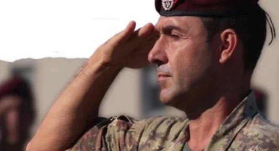 Il Generale dell’Esercito Italiano Vannacci risponde alle Polemiche: “Non mi rimangio nulla, la lobby gay esiste”

Poi aggiunge “ho amici gay, nulla contro..”

#Vannacci