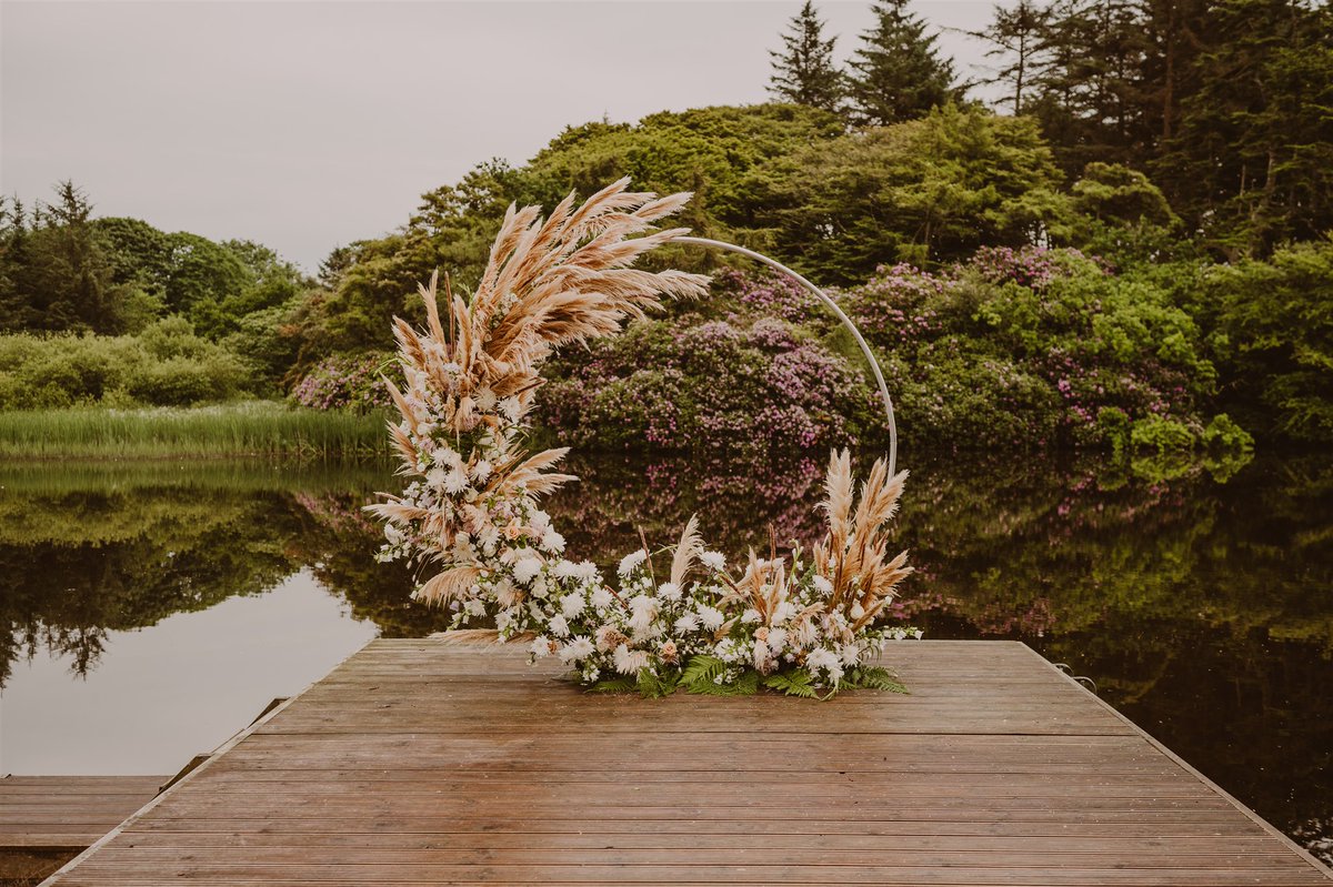 DunskeyE's tweet photo. BOOM! 
It was one of our most joyous events we've ever hosted at Dunskey. It's a rare occasion where we feel totally speechless when it comes to expressing how much we love Julie &amp; Dean and all their SPECTACULAR guests. Seriously, we love you so much. https://t.co/QGtNW30KMM