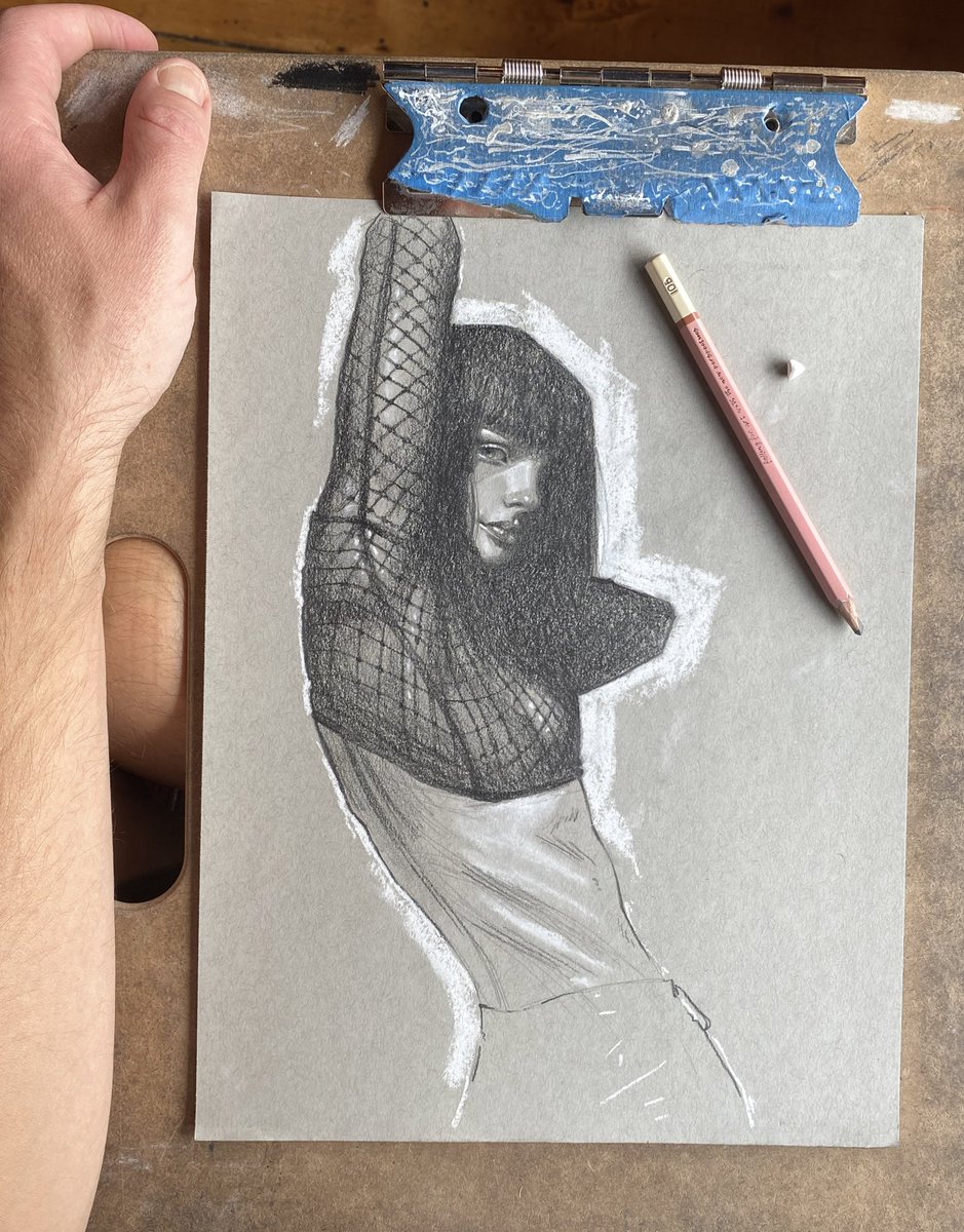 Next coffee shop drawing. #humanartist #noaiart #freehanddrawing #figurativeart #fashionillustration #loeilart #pencilsketch